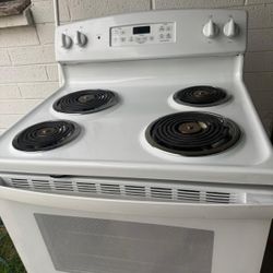 GE Stove