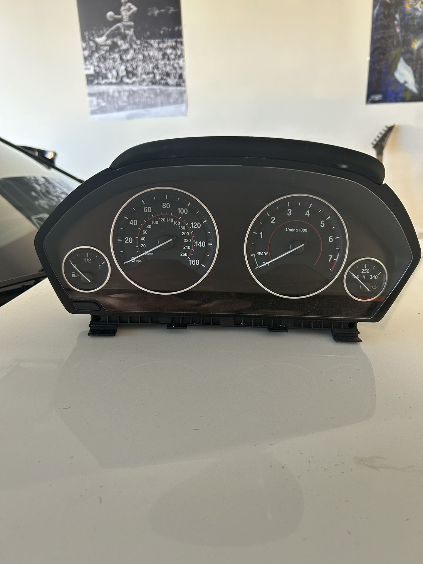 BMW F30 Cluster