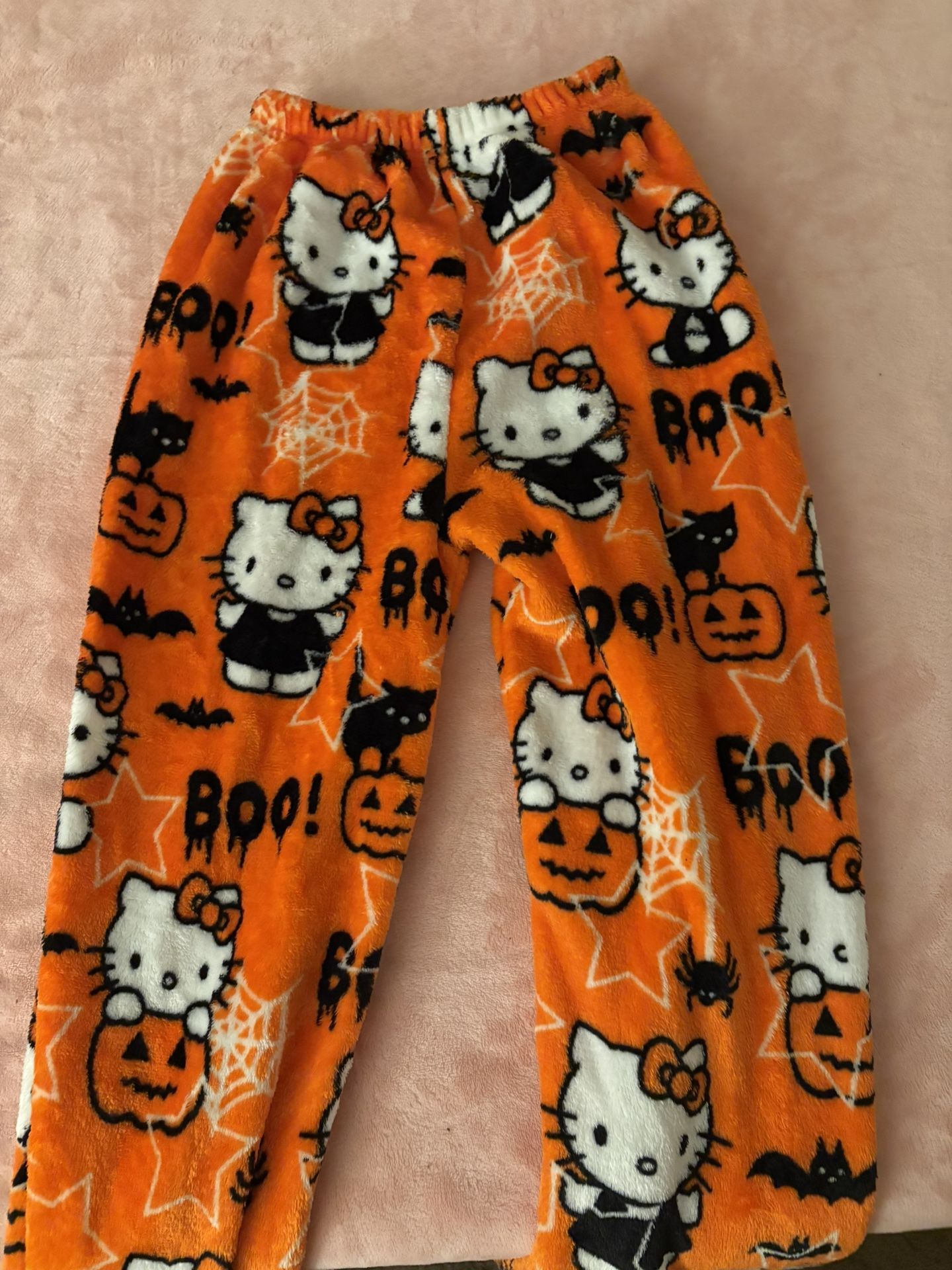 hello kitty pajamas 