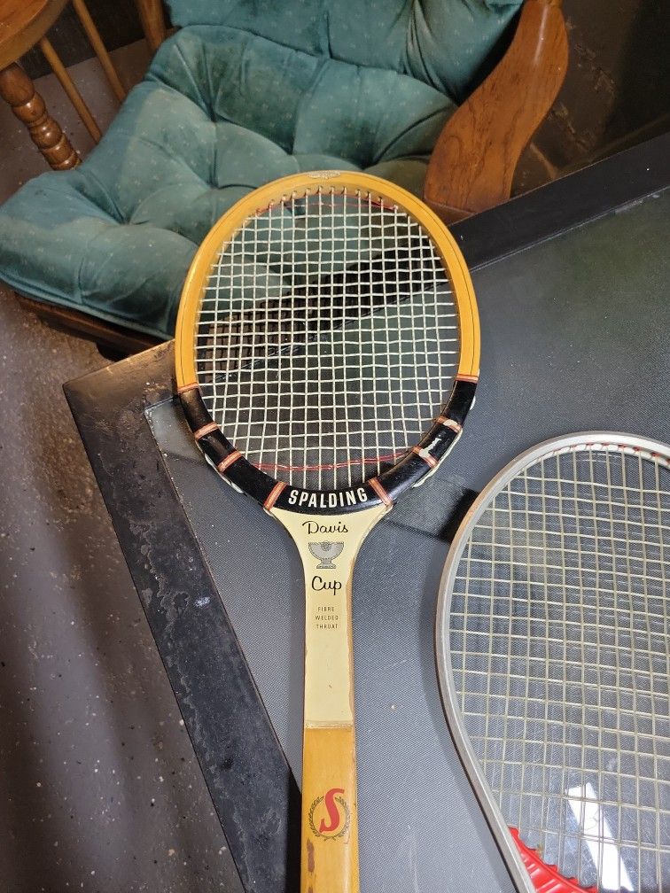 Tennis rackets