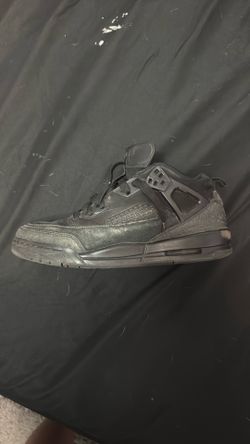 Jordan 3 spikes size 7