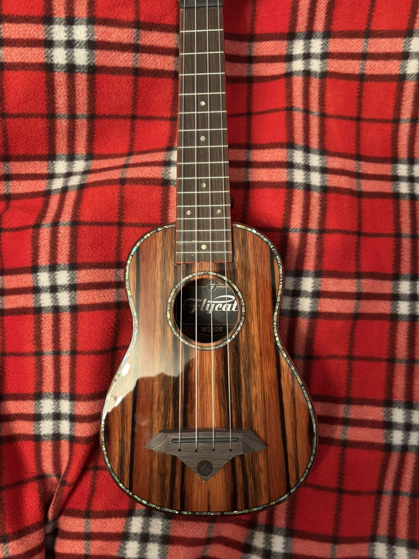 Flight Soprano Ukulele with Gig Bag – Like New
