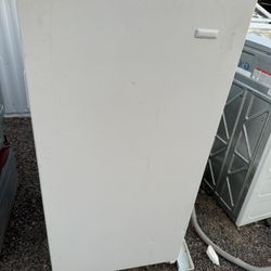 Upright Freezer 10 Cubic Ft 