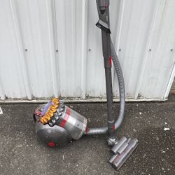 Dyson Vacuum