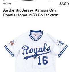 Mitchell & Ness Authentic Kansas City Royals Home 1989 Bo Jackson Jersey S