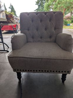 Cloth chair