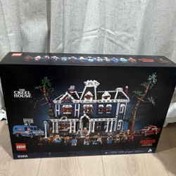 LEGO Stranger Things: The Creel House Set 11370