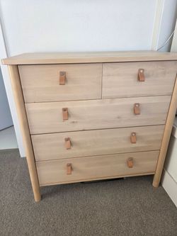 Ikea Bjorksnas dresser