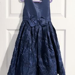 Girls Dress (1)