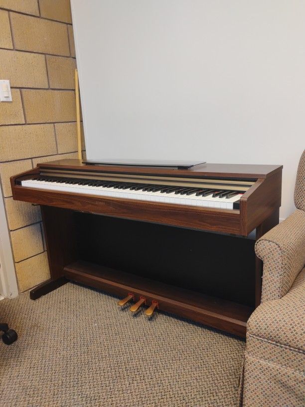 Yamaha Digital Piano