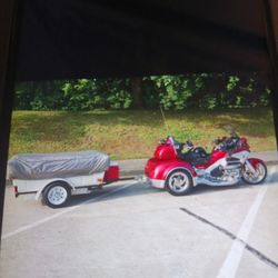 2012 Honda Goldwing 1800 Trike  47698 miles With 2017  Aspen Camper Trailer