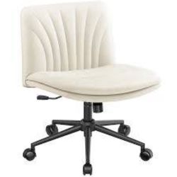White Marsail Extra Wide Office Chair