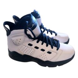 Nike Air Jordan Size 8.5 White And Metallic Tennis Shoes With Crease Protectors