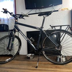 2 Bikes & Compressor