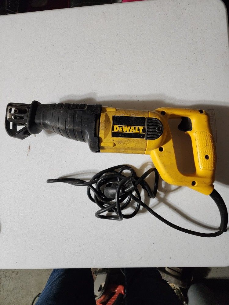 Dewalt Reciprocating Saw