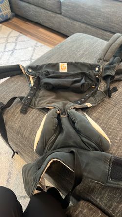Ergobaby carrier