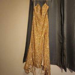 Gold Sequence Dress/Vestido Color Oro