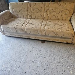 fold-out bed  