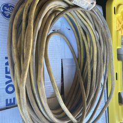 100 FOOTER EXTENSION CORD 