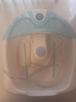 Conair Foot Spa with heat, bubbles, and massage