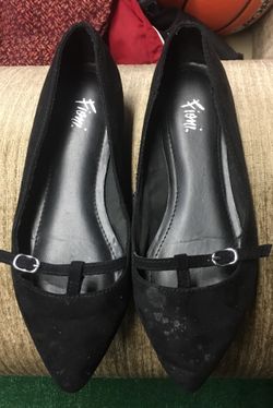 Girls shoes.