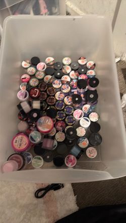 Acrylic powders
