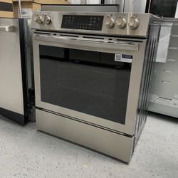 Frigidaire Slide In Gas Stove 
