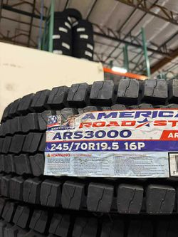 245-70R-19.5 New Trailer Tire drive position 16 ply