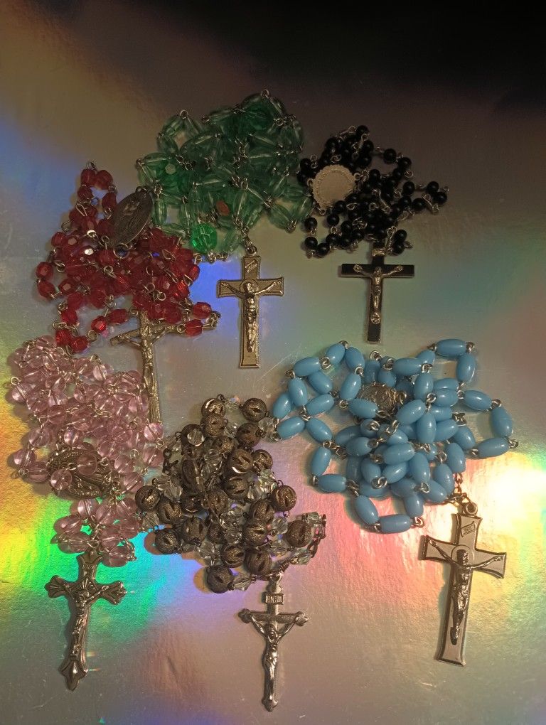 6 Vintage Religious Roseries Q