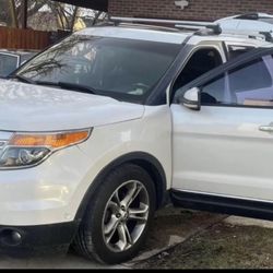 2012 Ford Explorer