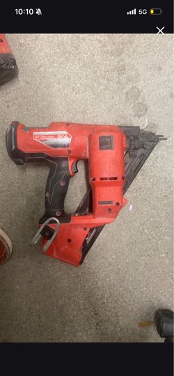 Milwaukee 15ga Finish Nailer