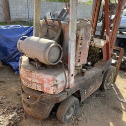 Nissan Forklift Old Model 