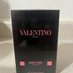 Valentino Born in Roma Intense Eau de Parfum Intense Spray 3.4 fl oz