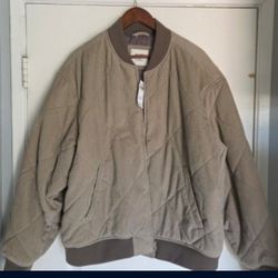 Men's Hollister Corduroy Quilted Boxy Fit

Jacket XL Beige
