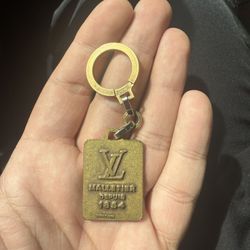 Louis Vuitton LV Vintage Authentic Malletier Depuis 1854 Keychain