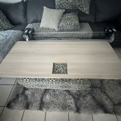 STEEL CASE HEIGHT ADJUSTABLE 