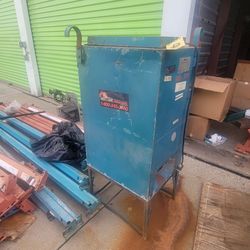 Gullco Heated Flux Holding Hopper