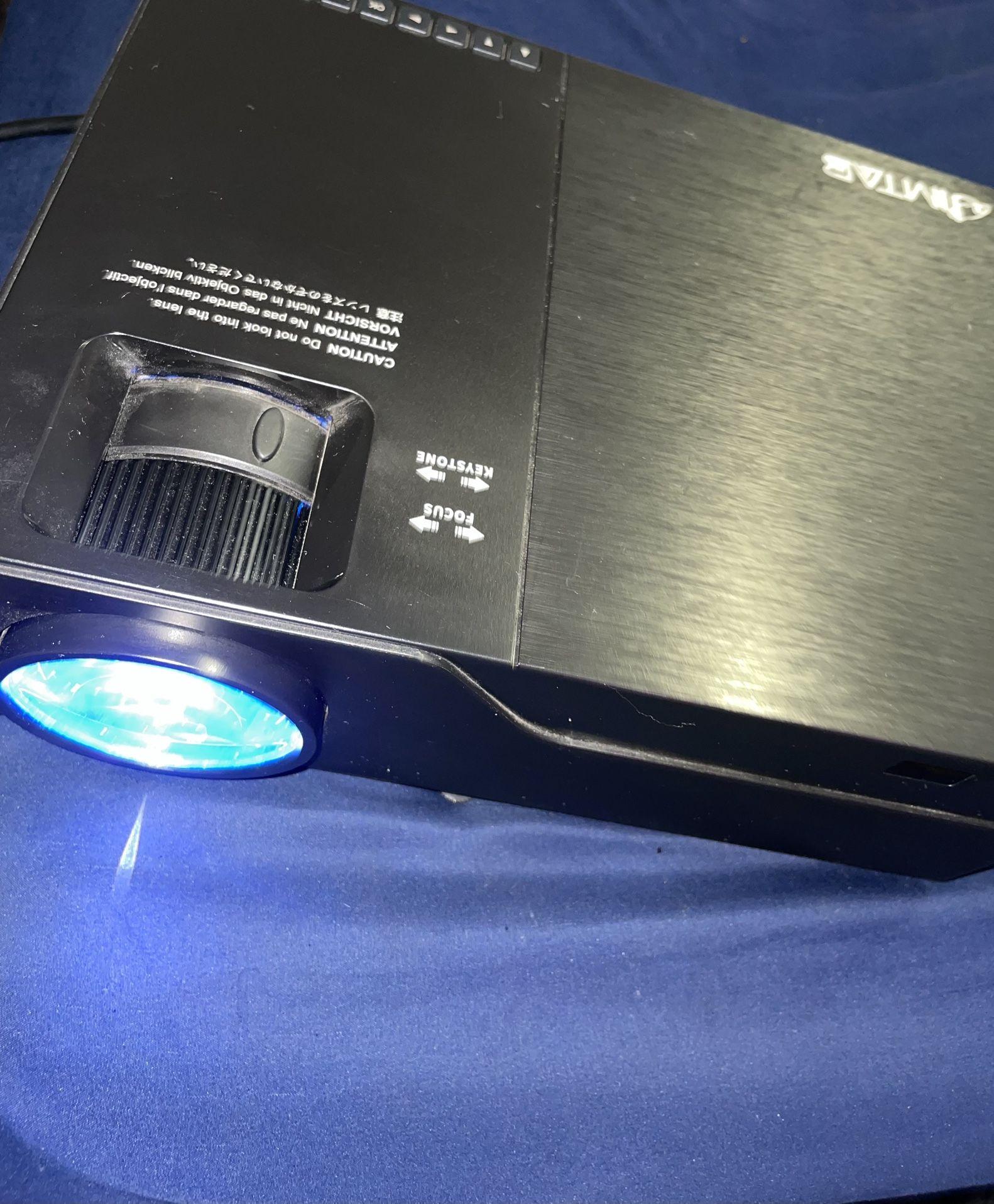 JimTab M18 Projector