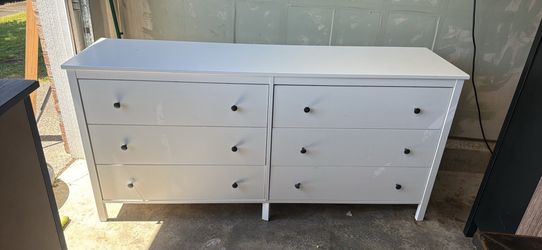 WHITE IKEA 6 drawer DRESSER