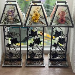 Candle/Tea Light Metal W/Butterfly & Leave  Glass With Pressed Flowers Shade Set
