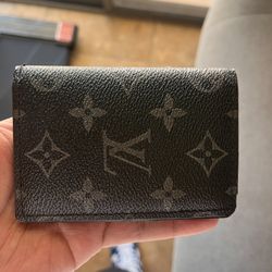 Louis Vuitton Men’s Wallet