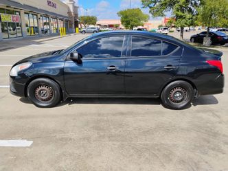 2015 Nissan Versa $6,500