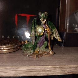 Mini dragon statue very good quality