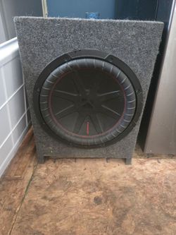 12 inch kicker Rcomp with custom box