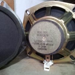 Speakers Two Pair set 