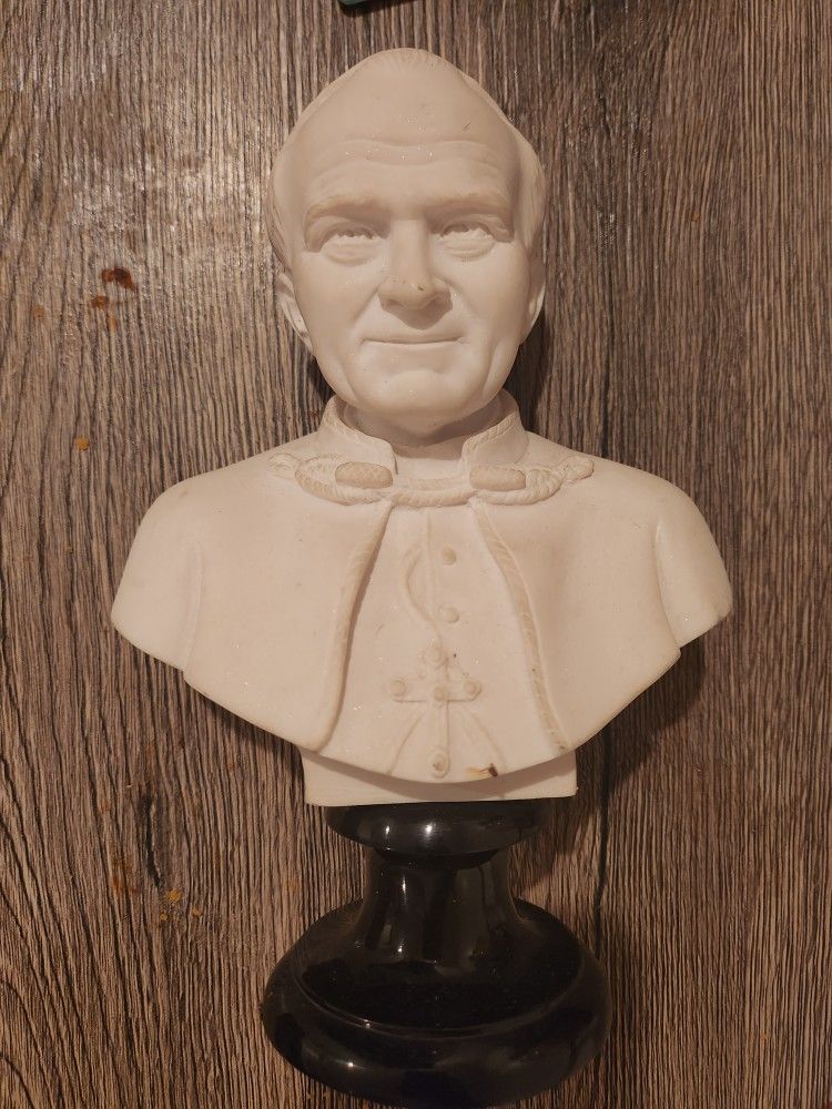 Pope Statue 