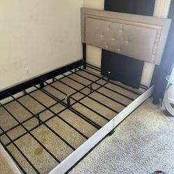 Bed Frame+mattress