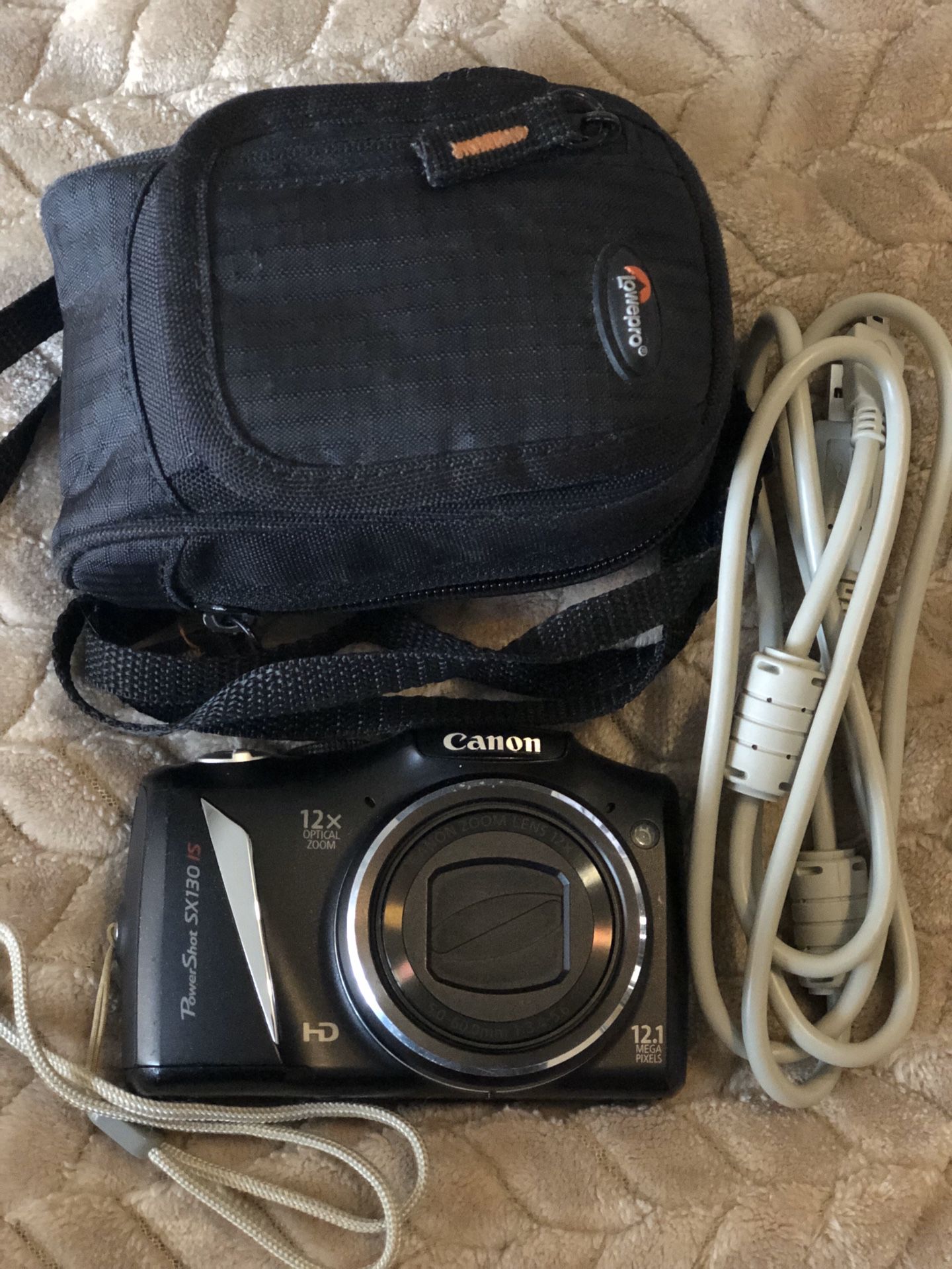 Canon PowerShot SX130IS 12.1MP Digital Camera