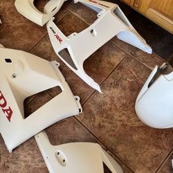 Honda CBR 600 RR Fairings