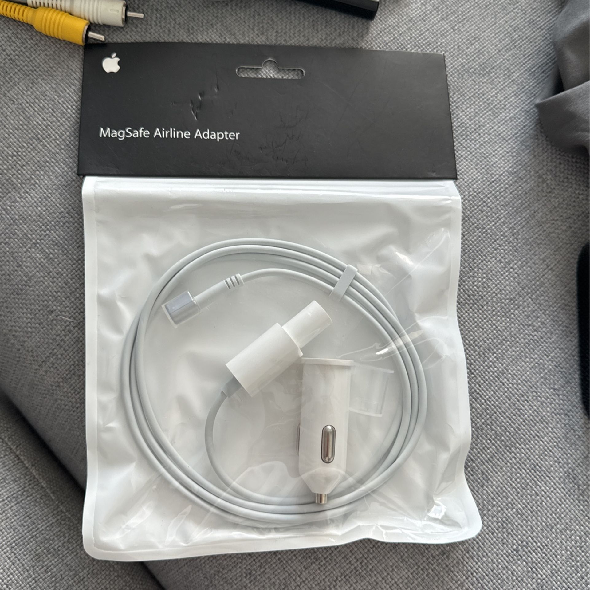 Apple Magsafe Airline Adapter